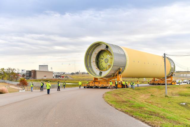 NASA image: SLS Liquid Hydrogen Tank Test Article Moved at NASA’s Michoud Assembly Facility